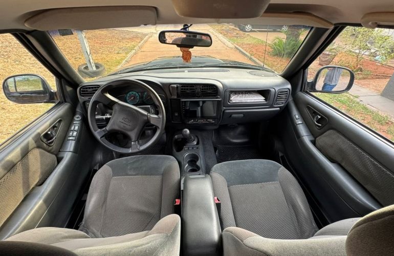 Chevrolet S10 2.4 MPFi Advantage 4x2 CD 8v - Foto #10