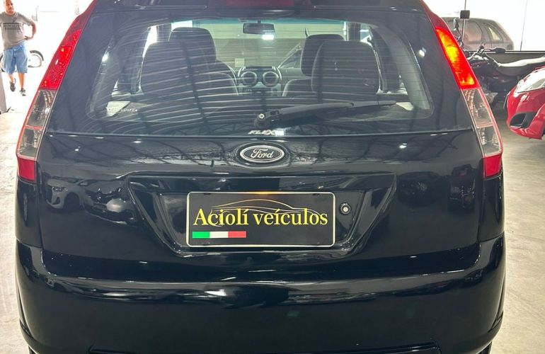 Ford Fiesta 1.6 MPi Hatch 8V Flex 4p Manual - Foto #5