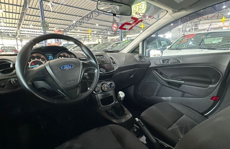 Ford Fiesta 1.5 S Hatch 16v - Foto #9