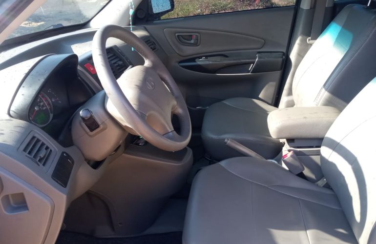 Hyundai Tucson GLS 2.0L 16v Base (Flex) (Aut) - Foto #3