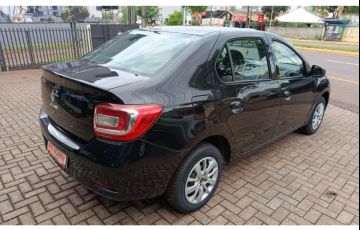 Renault Logan Expression 1.0 16V (Flex) - Foto #2