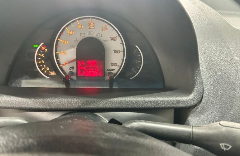 Volkswagen Gol 1.0 Mi 8V Flex 4p Manual G.iv - Foto #10
