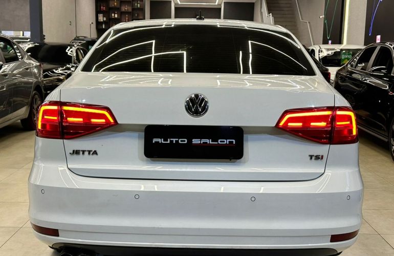 Volkswagen Jetta 2.0 TSi Highline 211cv - Foto #5