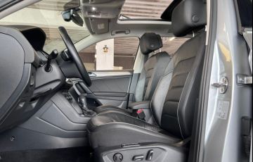 Volkswagen Tiguan 1.4 250 TSi Total Allspace Comfortline - Foto #4