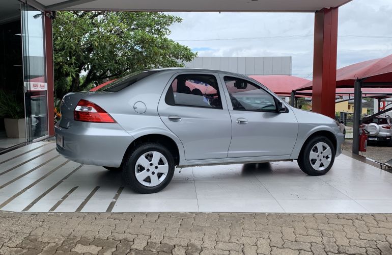 Chevrolet Prisma Maxx 1.4 (Flex) - Foto #4