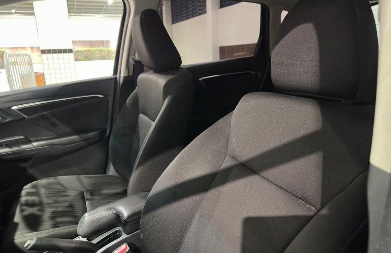 Honda Fit 1.5 EX 16v - Foto #8