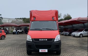 Iveco Daily 35S14 CS - 3750 Luxo - Foto #7