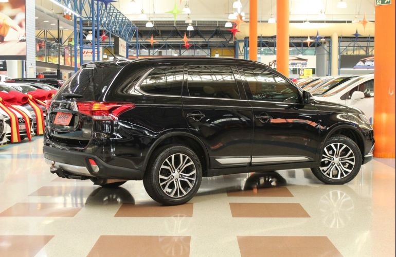 Mitsubishi Outlander 3.0 Gt 4x4 V6 24v - Foto #2