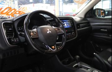 Mitsubishi Outlander 3.0 Gt 4x4 V6 24v - Foto #4