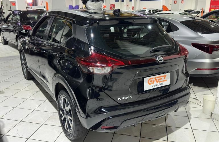 Nissan Kicks 1.6 16V Sense - Foto #2