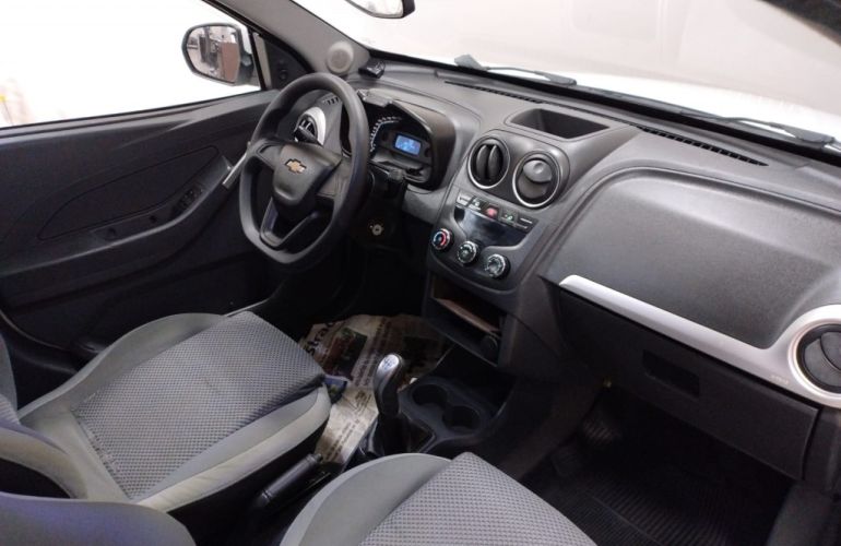 Chevrolet Montana LS 1.4 (Flex) - Foto #10