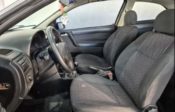 Chevrolet Astra Hatch 2.0 (Flex) - Foto #6