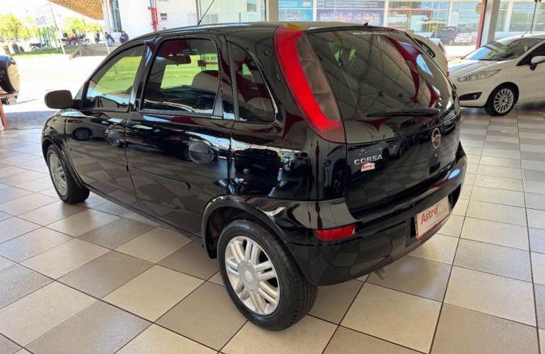 Chevrolet Corsa Hatch Maxx 1.0 (Flex) - Foto #10