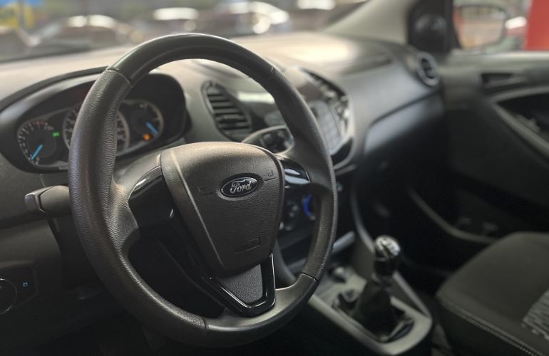 Ford Ka Sedan SE Plus 1.0 (Flex) - Foto #3