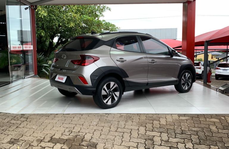 Hyundai HB20X 1.6 Evolution (Aut) - Foto #4