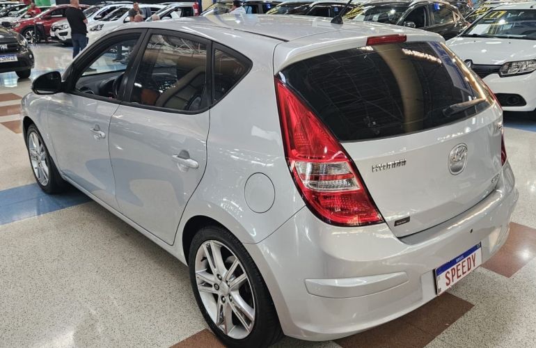 Hyundai I30 2.0 MPi 16v - Foto #4
