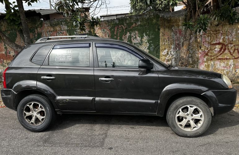 Hyundai Tucson GL 2.0 16V - Foto #4