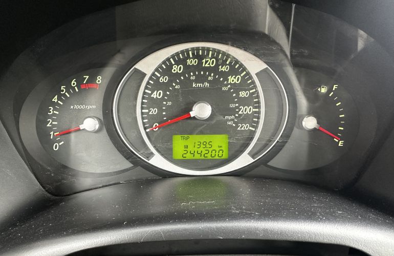 Hyundai Tucson GL 2.0 16V - Foto #6