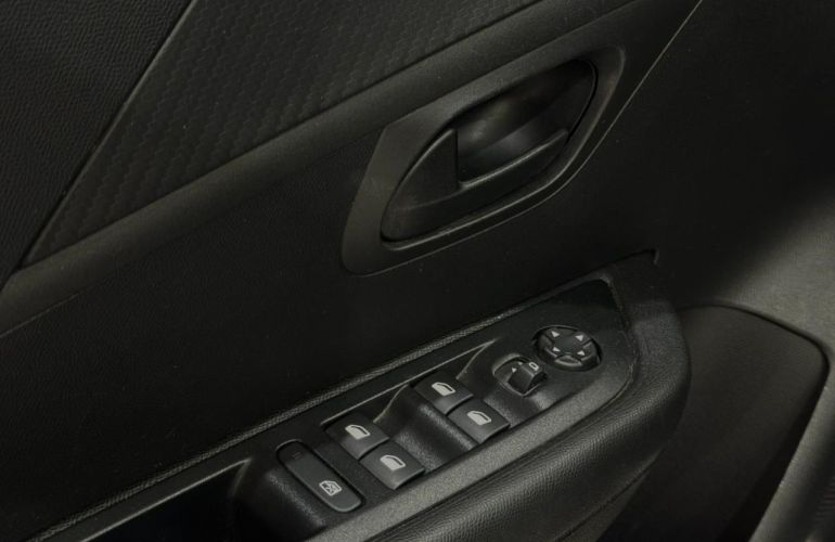 Peugeot 208 1.0 16V Like - Foto #10