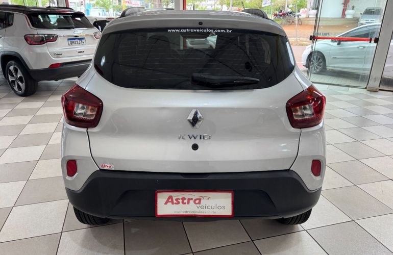 Renault Kwid 1.0 Intense - Foto #6