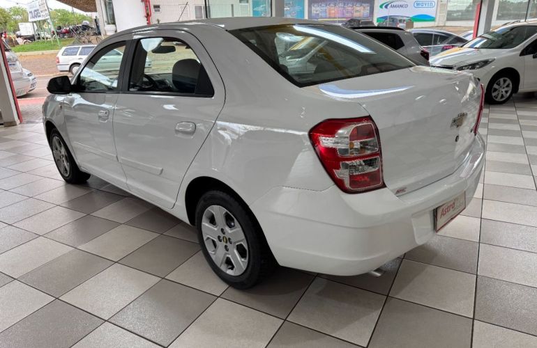 Chevrolet Cobalt LT 1.4 8V (Flex) - Foto #5