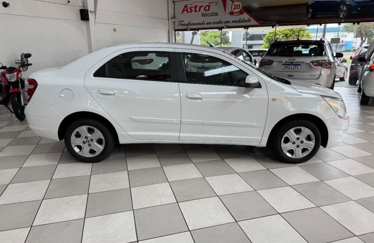 Chevrolet Cobalt LT 1.4 8V (Flex) - Foto #8