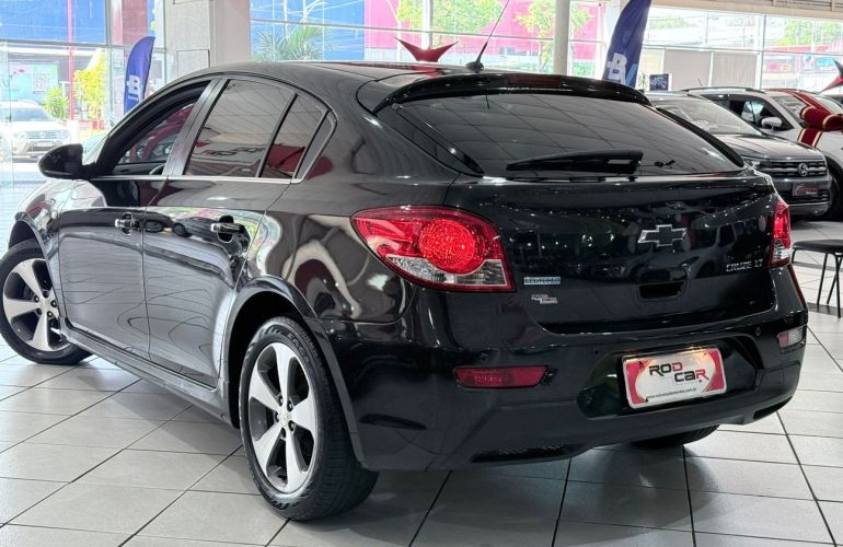 Chevrolet Cruze 1.8 LT Sport6 16v - Foto #4