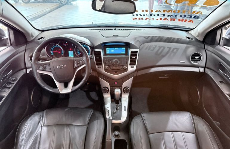 Chevrolet Cruze 1.8 LT Sport6 16v - Foto #9