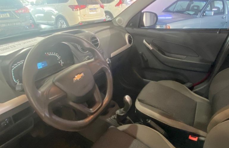 Chevrolet Montana LS 1.4 (Flex) - Foto #9