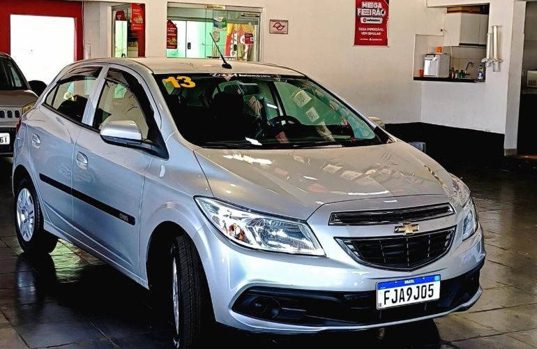Chevrolet Onix 1.0 MPFi LT 8v - Foto #3