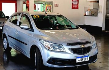 Chevrolet Onix 1.0 MPFi LT 8v - Foto #3
