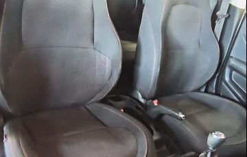 Chevrolet Onix 1.0 MPFi LT 8v - Foto #10