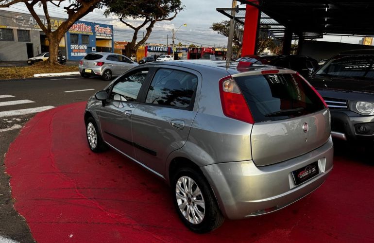 Fiat Punto 1.8 Hlx 8v - Foto #2