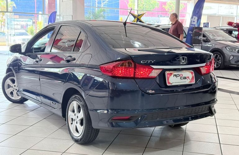 Honda City 1.5 Personal 16v - Foto #4