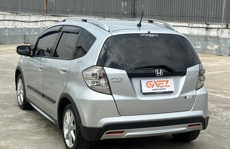 Honda Fit 1.5 Twist 16v - Foto #2