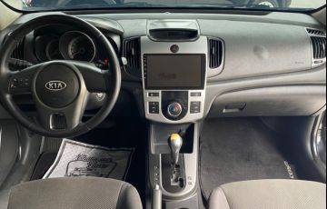 Kia Cerato 1.6 Ex2 Sedan 16v - Foto #4