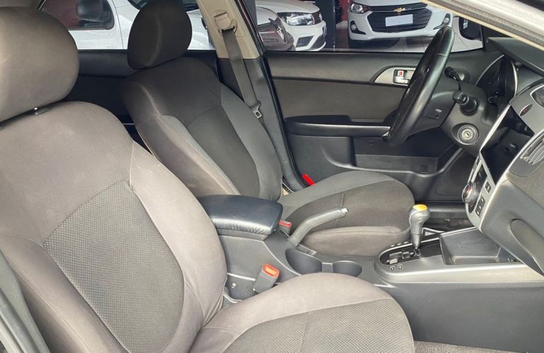 Kia Cerato 1.6 Ex2 Sedan 16v - Foto #6