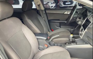 Kia Cerato 1.6 Ex2 Sedan 16v - Foto #6