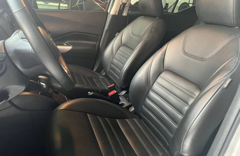 Nissan Kicks 1.6 16V Advance - Foto #9