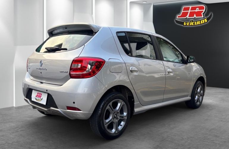 Renault Sandero 1.0 12v Sce Gt Line - Foto #4