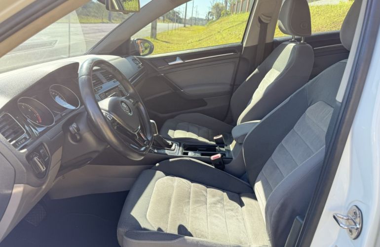 Volkswagen Golf Highline 1.4 TSi (Flex) - Foto #9