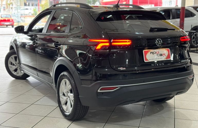 Volkswagen Nivus 1.0 200 TSi Total Comfortline - Foto #4