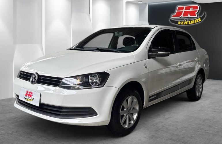 Volkswagen Voyage 1.0 Mi Selecão 8v - Foto #1