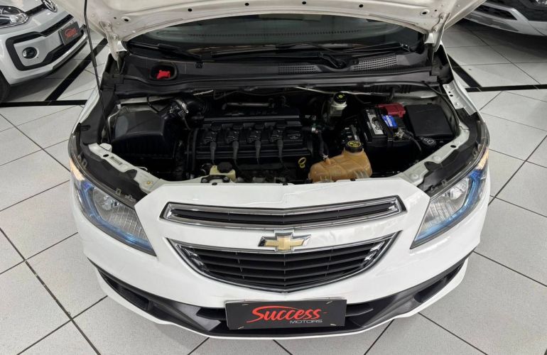 Chevrolet Onix 1.4 MPFi LTZ 8v - Foto #7