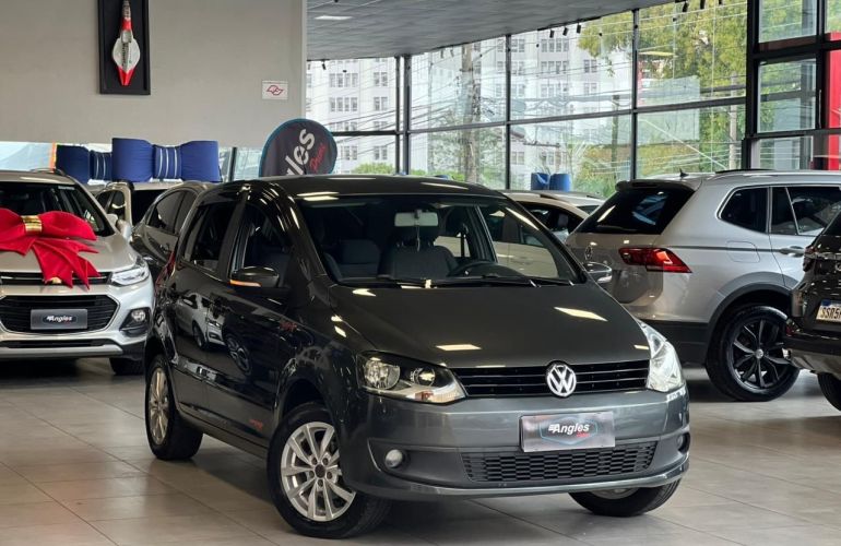 Volkswagen Fox 1.6 Mi 8v - Foto #1