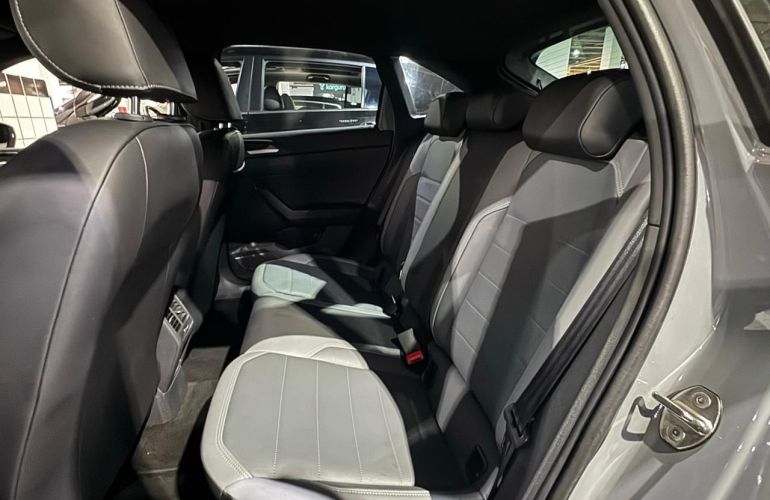 Volkswagen Nivus 1.0 200 TSi Total Highline - Foto #8