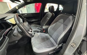 Volkswagen Nivus 1.0 200 TSi Total Highline - Foto #6