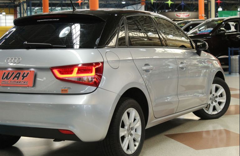 Audi A1 1.4 Tfsi Sportback Attraction 16V 122cv - Foto #6