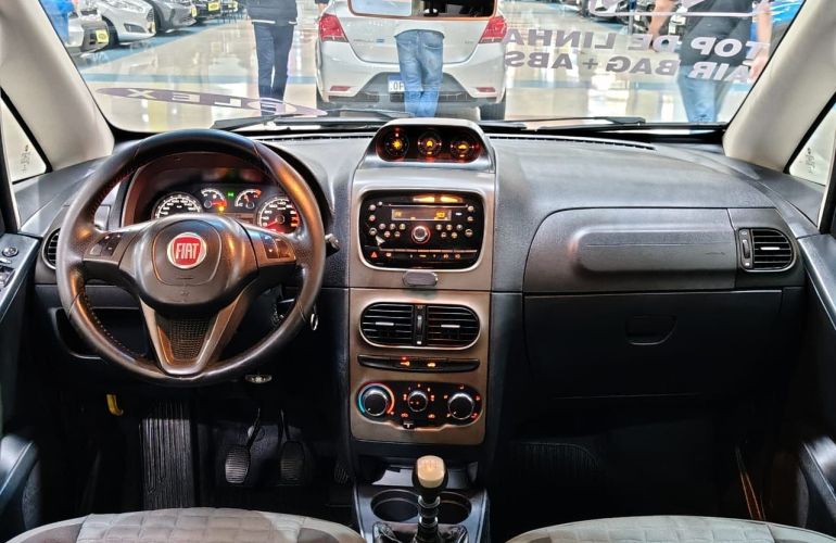 Fiat Idea 1.8 MPi Adventure 16v - Foto #7