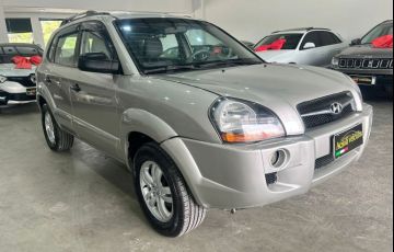 Hyundai Tucson 2.0 MPFi GL 16V 142cv 2WD Gasolina 4p Automático - Foto #2